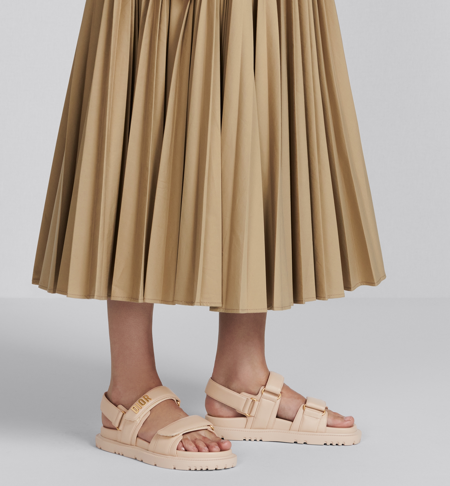 Dioract Sandal Beige