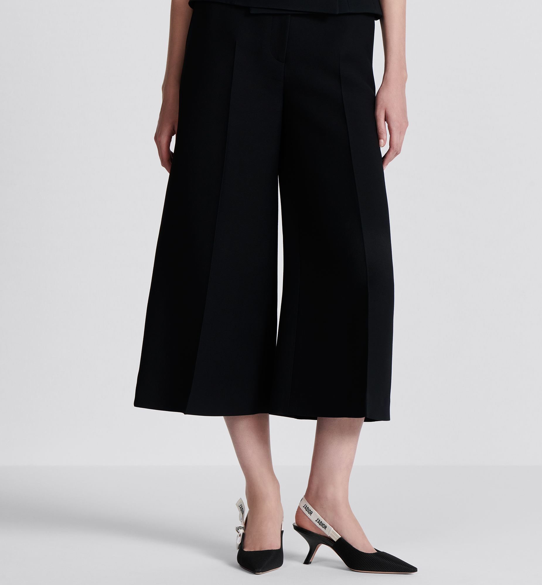Cropped Pants Black