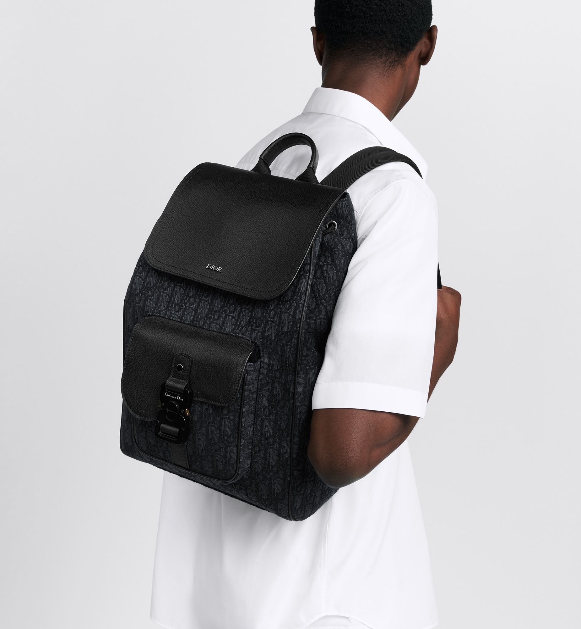 Saddle Backpack with Flap Black