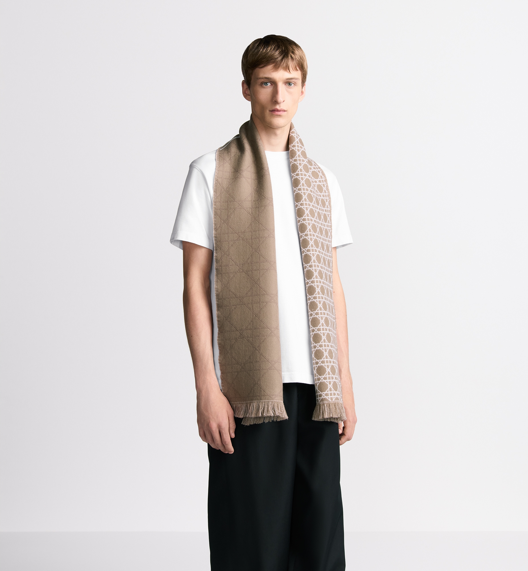 Striped Cannage Scarf Beige