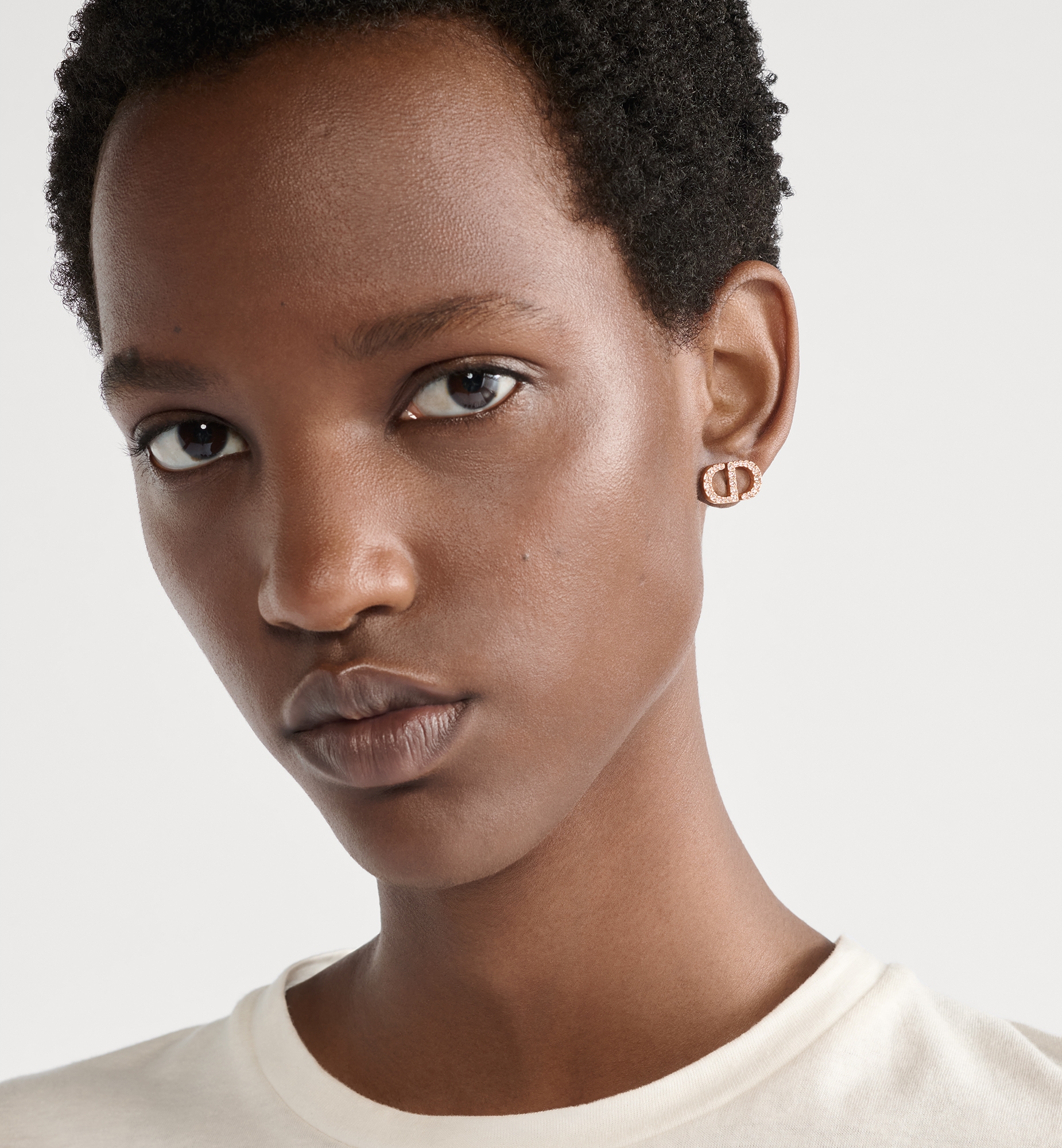 Petit CD Stud Earrings Pink