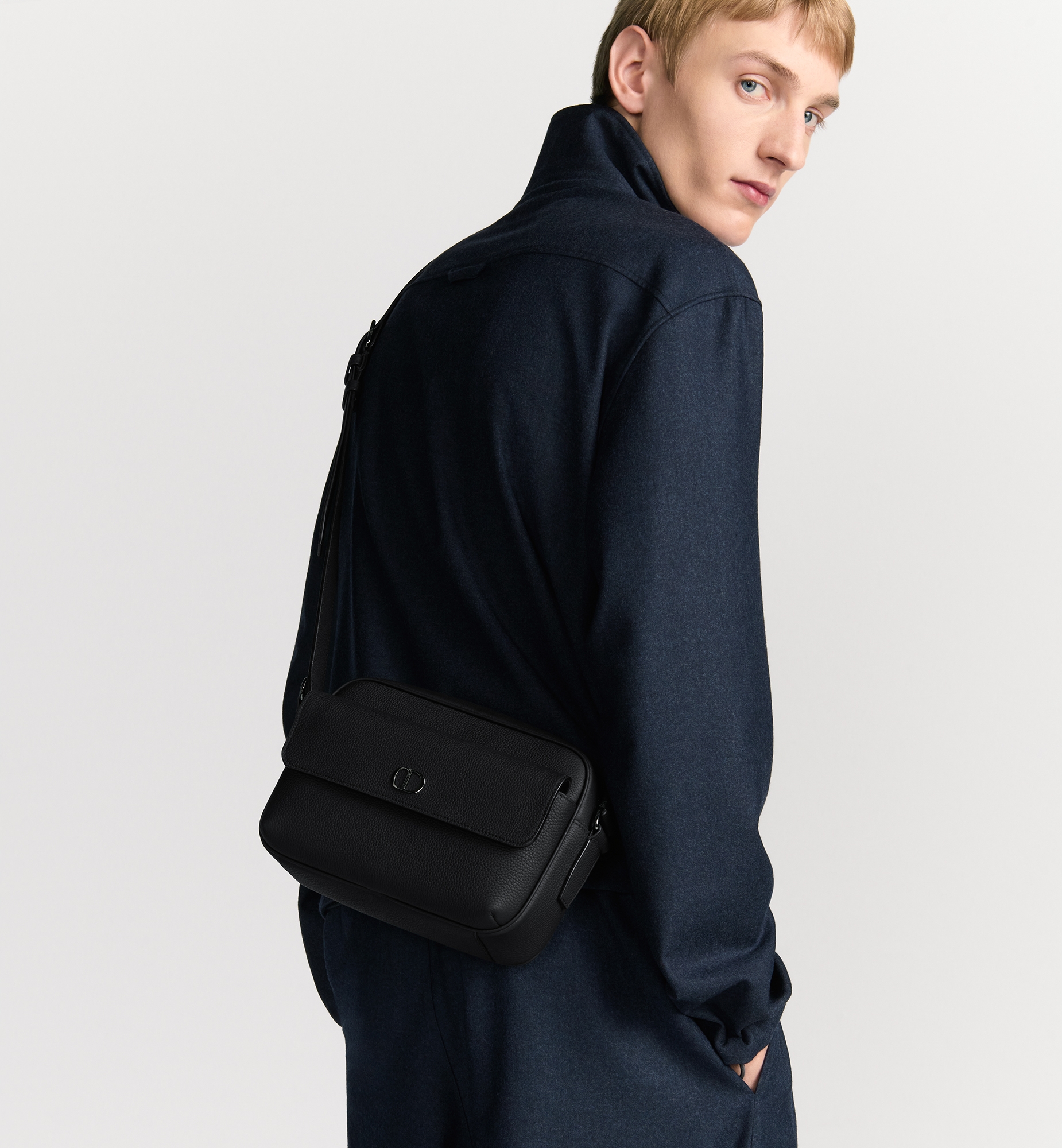 CD Icon Zipped Messenger Bag Black